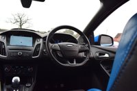 USED 2017 14 FORD FOCUS 2.3T EcoBoost RS Hatchback 5dr Petrol Manual AWD Euro 6 (s/s) (350 ps) M375 / FULL FORD HISTORY / 19"
