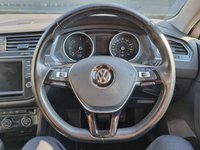 USED 2017 17 VOLKSWAGEN TIGUAN 2.0 TDI BlueMotion Tech SE Navigation SUV 5dr Diesel DSG Euro 6 (s/s) (150 ps) Satellite Navigation, Cruise Control, Power Folding Heated Wingmirrors, Front & Rear Parking Sensors With Digital Display