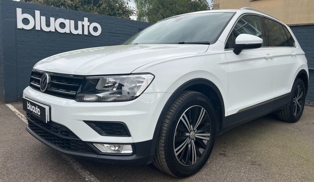 2017 17 Volkswagen Tiguan 2.0 TDI BlueMotion Tech SE Navigation SUV 5dr Diesel DSG Euro 6 (s/s) (150 ps)