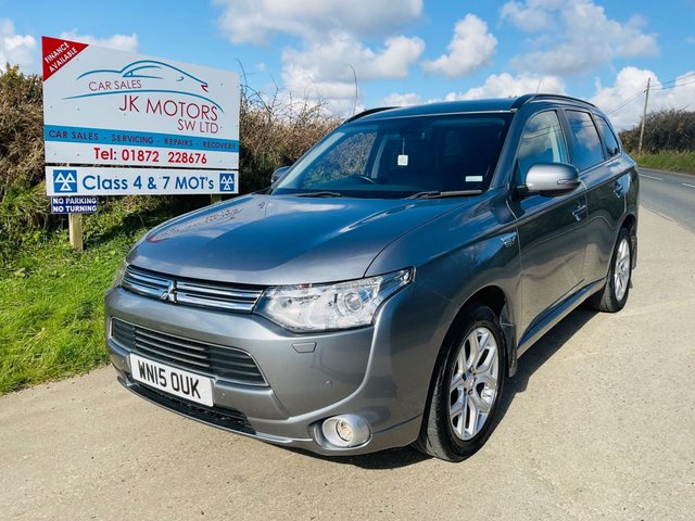 2015 15 Mitsubishi Outlander 2.0h 12kWh GX4hs SUV 5dr Petrol Plug-in Hybrid CVT 4WD Euro 5 (s/s) (200 ps)