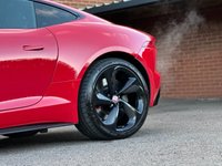USED 2015 15 JAGUAR F-TYPE 5.0 V8 R Coupe 2dr Petrol Auto Euro 5 (s/s) (550 ps) 