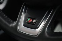 USED 2018 18 JAGUAR F-PACE 3.0 D300 V6 S SUV 5dr Diesel Auto AWD Euro 6 (s/s) (300 ps) LAST SERVICE UNDER 1,000 MILES AGO, FULL LENGTH PANORAMIC SUNROOF, HEATED SEATS