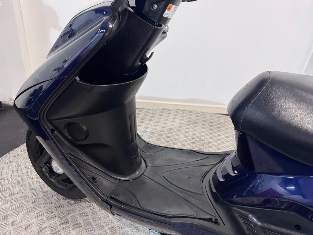 USED 2011 11 YAMAHA VITY 125 TRADE BIKES AT TRADE PRICES YAMAHA MAIN DEALERSHIP