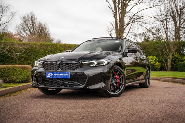 View our BMW 3 SERIES
