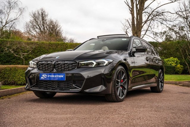 View our BMW 3 SERIES