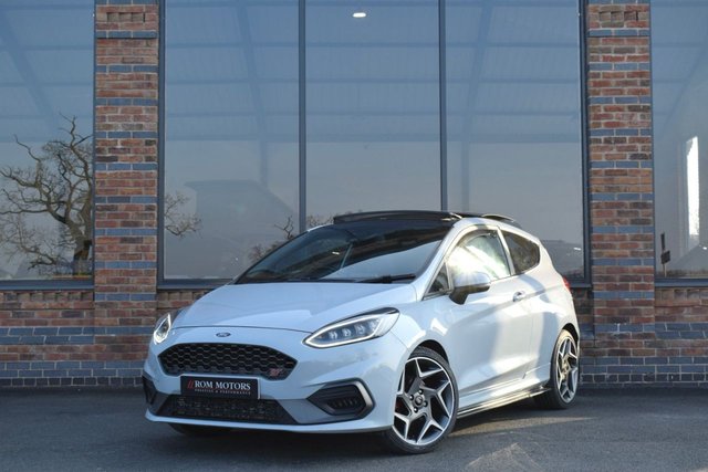 2019 19 Ford Fiesta 1.5T EcoBoost ST-3 Hatchback 3dr Petrol Manual Euro 6 (s/s) (200 ps)