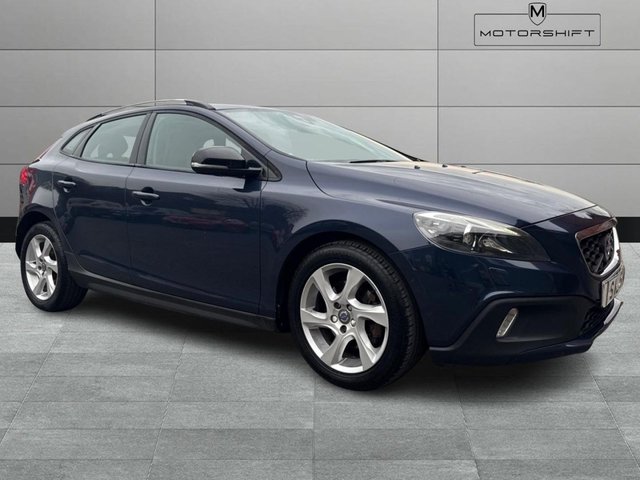 2015 VOLVO V40 CROSS COUNTRY