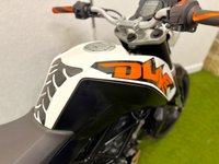 USED 2016 16 KTM 125 DUKE 125 Naked Petrol Manual (15 ps) A Great Learner Legal Example.