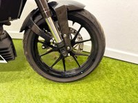 USED 2016 16 KTM 125 DUKE 125 Naked Petrol Manual (15 ps) A Great Learner Legal Example.
