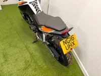 USED 2016 16 KTM 125 DUKE 125 Naked Petrol Manual (15 ps) A Great Learner Legal Example.