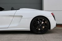 USED 2015 15 AUDI R8 5.2 FSI V10 Spyder 2dr Petrol S Tronic quattro Euro 5 (525 ps) **NOW SOLD**