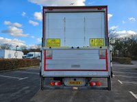 USED 2018 18 MERCEDES-BENZ ACTROS 1824L SLEEPER CAB 18T BOX TRUCK WITH SLEEPER CAB - AUTO - LOW MILES
