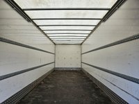 USED 2018 18 MERCEDES-BENZ ACTROS 1824L SLEEPER CAB 18T BOX TRUCK WITH SLEEPER CAB - AUTO - LOW MILES