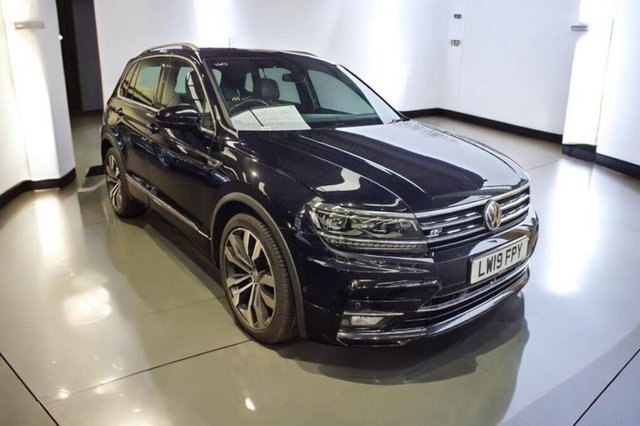 View our Volkswagen Tiguan 2.0 TSI R-Line Tech DSG 4Motion (190ps)
