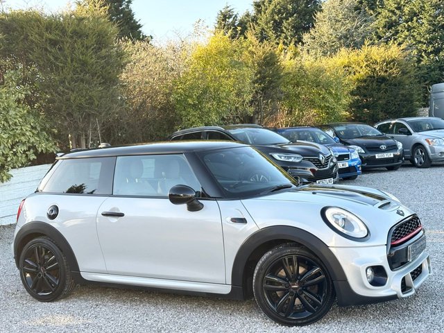 2016 16 MINI Hatch 2.0 Cooper S Hatchback 3dr Petrol Manual Euro 6 (s/s) (192 ps)