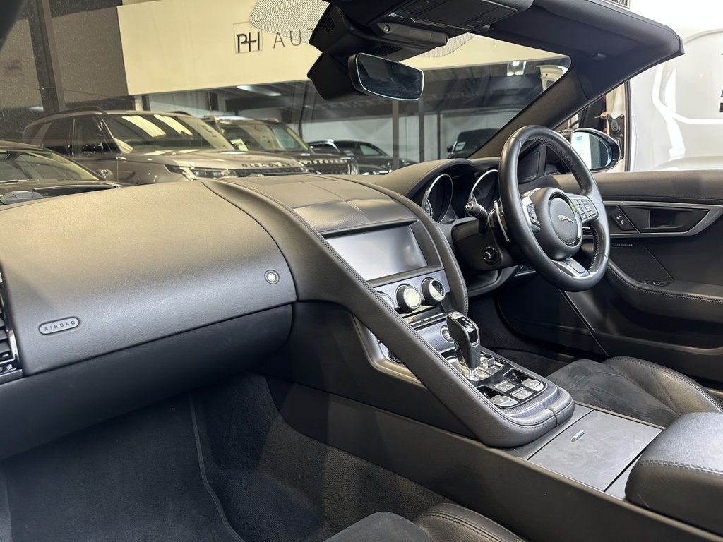 USED 2018 68 JAGUAR F-TYPE 2.0i GPF R-Dynamic Convertible 2dr Petrol Auto Euro 6 (s/s) (300 ps) BLACK PACK|1 YEAR WARRANTY