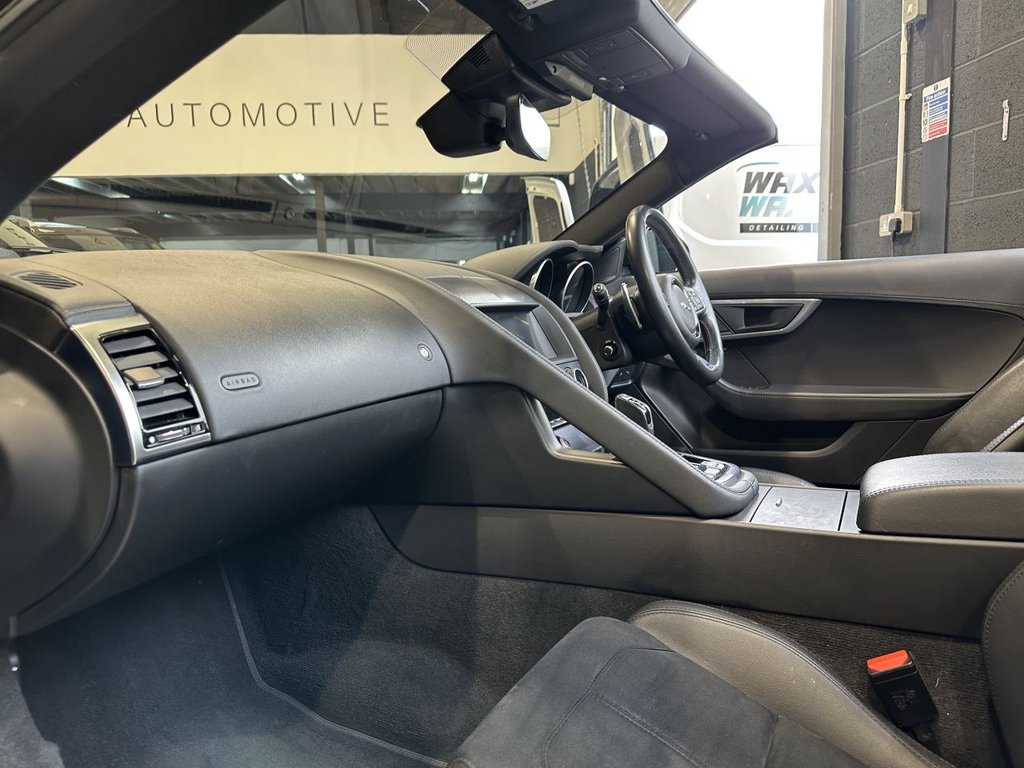 USED 2018 68 JAGUAR F-TYPE 2.0i GPF R-Dynamic Convertible 2dr Petrol Auto Euro 6 (s/s) (300 ps) BLACK PACK|1 YEAR WARRANTY