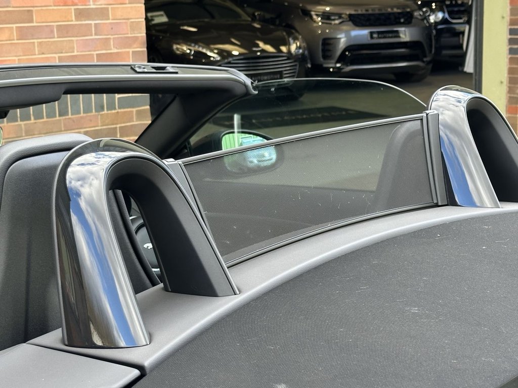USED 2018 68 JAGUAR F-TYPE 2.0i GPF R-Dynamic Convertible 2dr Petrol Auto Euro 6 (s/s) (300 ps) BLACK PACK|1 YEAR WARRANTY
