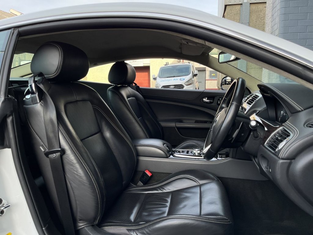 USED 2013 63 JAGUAR XK 5.0 V8 Portfolio Coupe 2dr Petrol Auto Euro 5 (385 ps) 