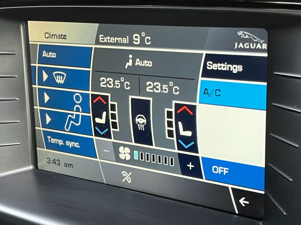 USED 2013 63 JAGUAR XK 5.0 V8 Portfolio Coupe 2dr Petrol Auto Euro 5 (385 ps) 