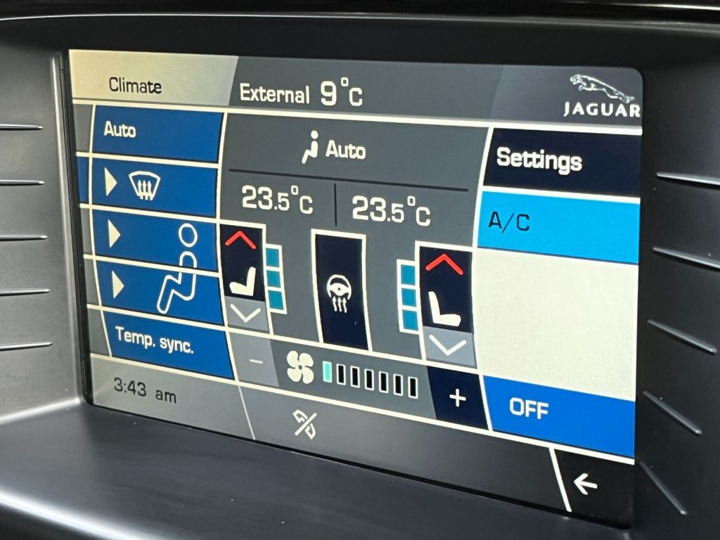 USED 2013 63 JAGUAR XK 5.0 V8 Portfolio Coupe 2dr Petrol Auto Euro 5 (385 ps) 