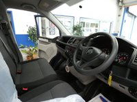 USED 2019 68 VOLKSWAGEN TRANSPORTER 2.0 TDI T30 BlueMotion Tech Startline Panel Van 5dr Diesel Manual FWD LWB Euro 6 (s/s) (102 ps) 3 SEATS  BLUETOOTH PARKING SENSORS 1 OWNER SERVICE HISTORY WARRANTY