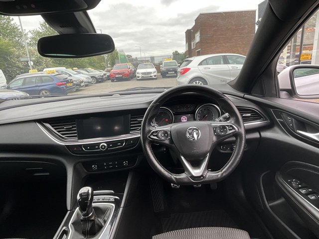 2018 VAUXHALL INSIGNIA - Photo 11