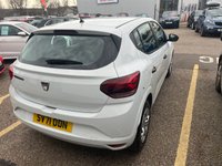 USED 2021 71 DACIA SANDERO 1.0 TCe Essential Hatchback 5dr Petrol Manual Euro 6 (s/s) (90 ps) 