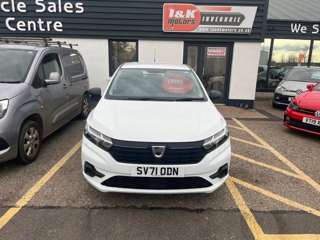 View our DACIA SANDERO