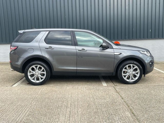 View our LAND ROVER DISCOVERY SPORT