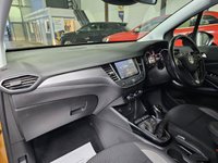USED 2018 67 VAUXHALL CROSSLAND X 1.6 Turbo D ecoTEC Tech Line Nav SUV 5dr Diesel Manual Euro 6 (s/s) (99 ps) Apple CarPlay, Satellite Navigation, Lane Departure Warning System