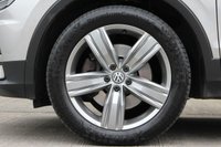 USED 2017 17 VOLKSWAGEN TIGUAN 2.0 TDI BlueMotion Tech SEL DSG 4Motion Euro 6 (s/s) 5dr **NOW SOLD**