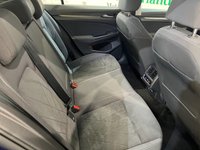 USED 2020 70 VOLKSWAGEN GOLF 2.0 TDI Style Hatchback 5dr Diesel DSG Euro 6 (s/s) (150 ps) Euro 6, 2 keys, FSH, 2 owner, NAV