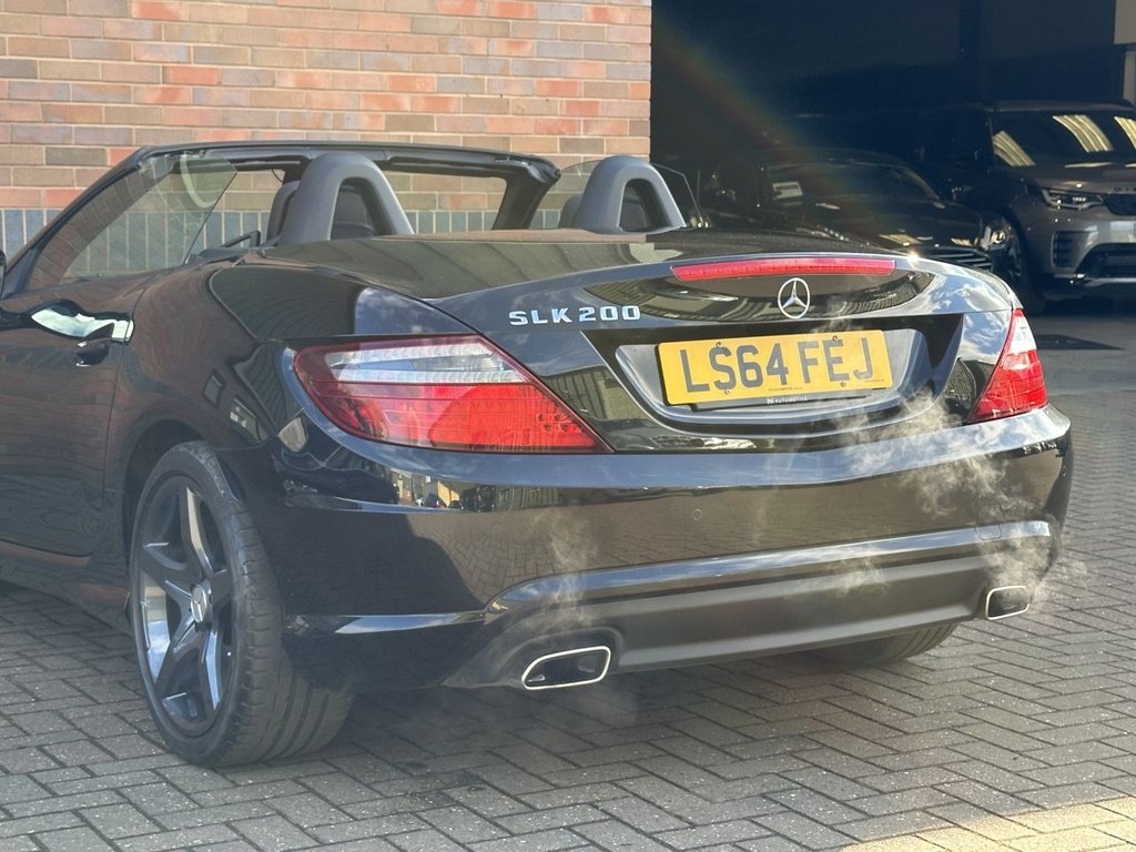 USED 2014 64 MERCEDES-BENZ SLK 1.8 SLK200 AMG Sport Convertible 2dr Petrol G-Tronic+ Euro 5 (s/s) (184 ps) AIRSCARF|HTD SEAT|1 YEAR WARRANTY