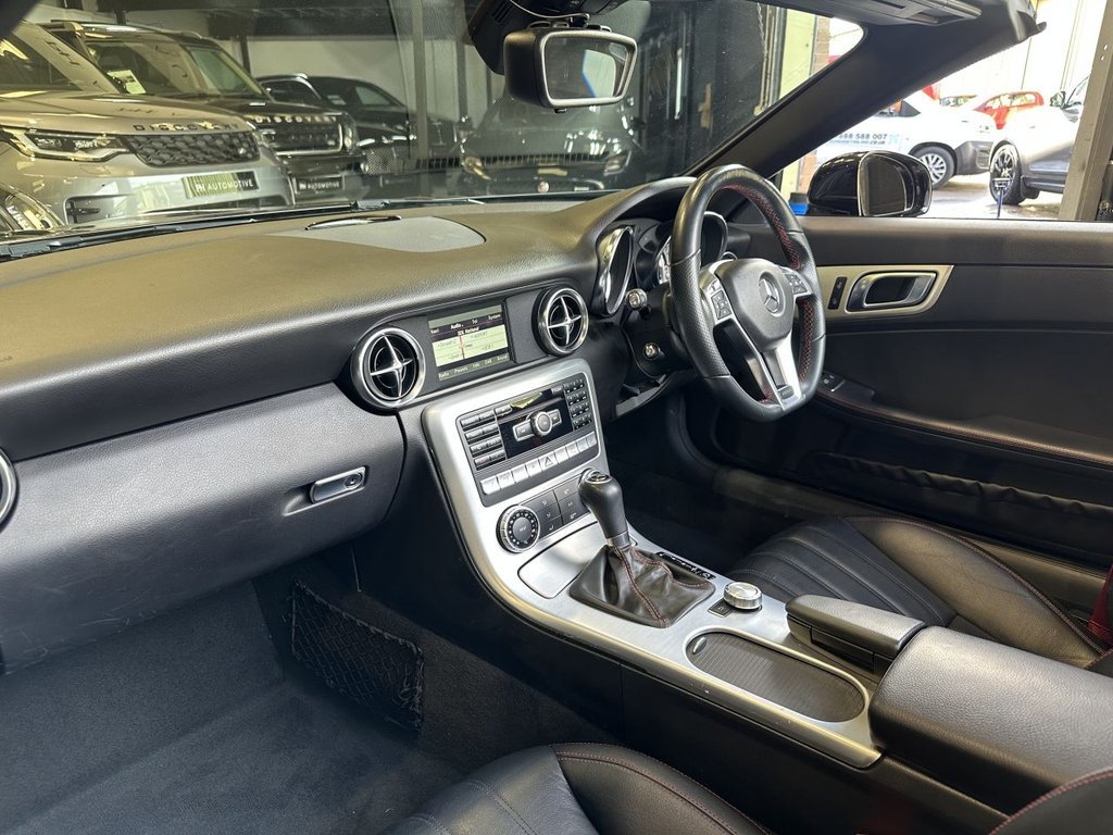USED 2014 64 MERCEDES-BENZ SLK 1.8 SLK200 AMG Sport Convertible 2dr Petrol G-Tronic+ Euro 5 (s/s) (184 ps) AIRSCARF|HTD SEAT|1 YEAR WARRANTY