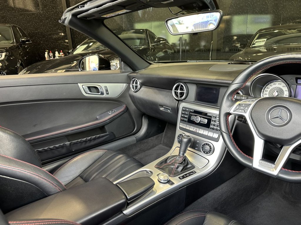 USED 2014 64 MERCEDES-BENZ SLK 1.8 SLK200 AMG Sport Convertible 2dr Petrol G-Tronic+ Euro 5 (s/s) (184 ps) AIRSCARF|HTD SEAT|1 YEAR WARRANTY
