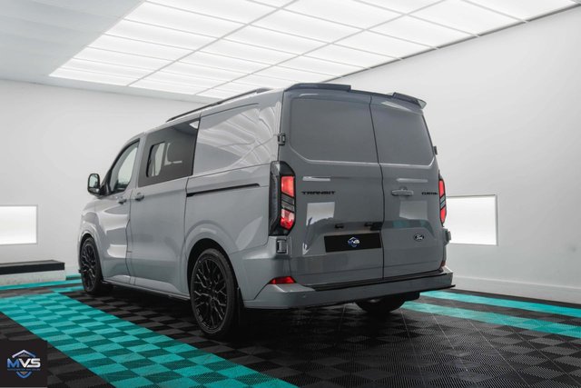 2024 Ford Transit Custom - Photo 12