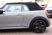 USED 2020 20 MINI CONVERTIBLE 2.0 JOHN COOPER WORKS  COMFORT PLUS & NAV PACKS HEAD UP