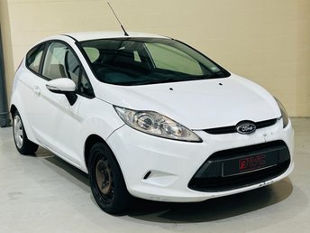 2012 FORD FIESTA