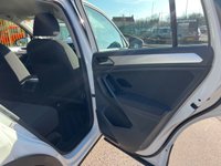 USED 2017 17 VOLKSWAGEN TIGUAN 2.0 TDI S SUV 5dr Diesel DSG 4Motion Euro 6 (s/s) (150 ps) 