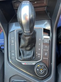 USED 2017 17 VOLKSWAGEN TIGUAN 2.0 TDI S SUV 5dr Diesel DSG 4Motion Euro 6 (s/s) (150 ps) 