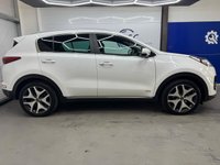 USED 2017 17 KIA SPORTAGE 2.0 CRDi GT-Line SUV 5dr Diesel Manual AWD Euro 6 (134 bhp) Apple CarPlay, Reversing Camera, Satellite Navigation