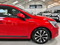 USED 2022 71 RENAULT CLIO 1.0 TCe Iconic Hatchback 5dr Petrol Manual Euro 6 (s/s) (90 ps) 