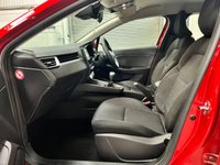 USED 2022 71 RENAULT CLIO 1.0 TCe Iconic Hatchback 5dr Petrol Manual Euro 6 (s/s) (90 ps) 