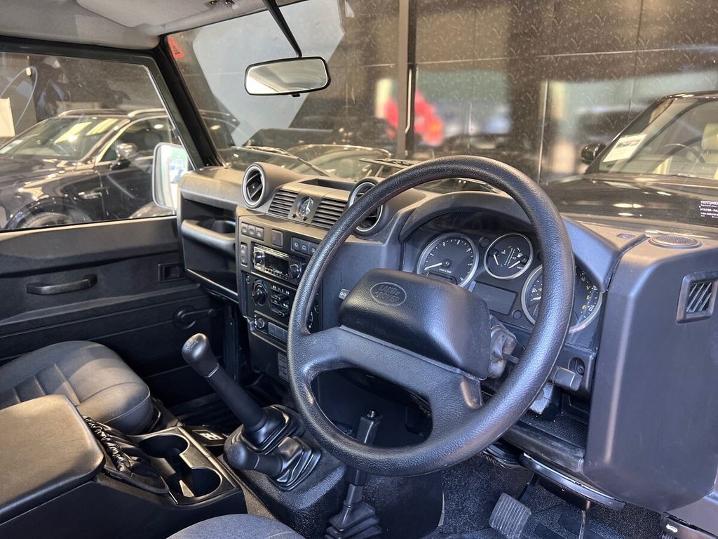 USED 2012 12 LAND ROVER DEFENDER 2.2 TDCi Utility Wagon Double Cab 5dr Diesel Manual 4WD MWB Euro 5 (122 ps) 1 OWNER|OUTSTANDING LOW MILES