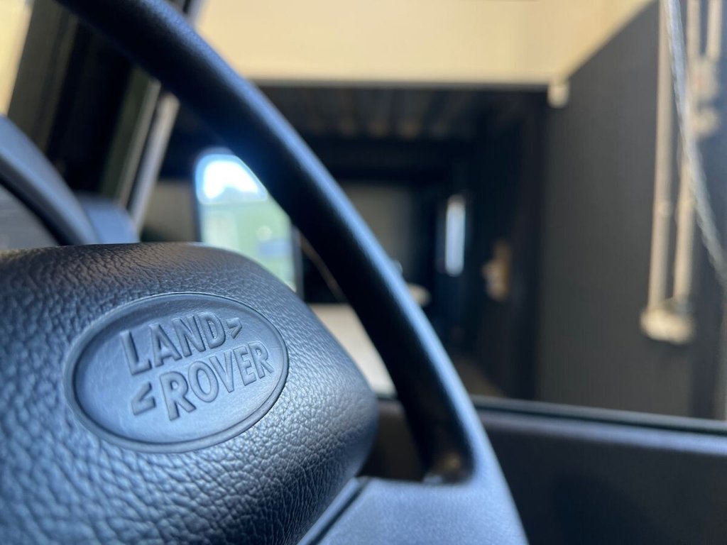 USED 2012 12 LAND ROVER DEFENDER 2.2 TDCi Utility Wagon Double Cab 5dr Diesel Manual 4WD MWB Euro 5 (122 ps) 1 OWNER|OUTSTANDING LOW MILES