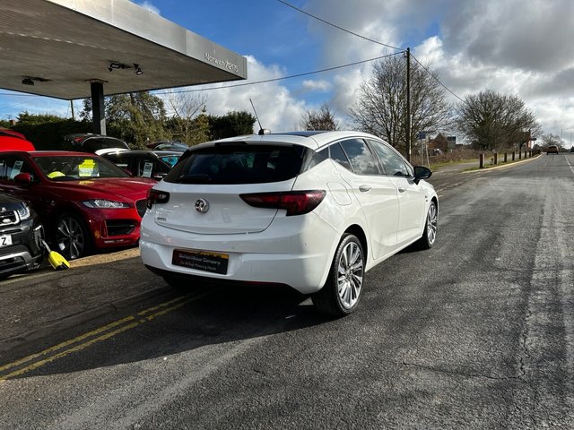 2021 VAUXHALL ASTRA - Photo 6