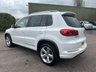 USED 2015 15 VOLKSWAGEN TIGUAN 2.0 TDI BlueMotion Tech R-Line SUV 5dr Diesel DSG 4WD Euro 5 (s/s) (Nav) (177 ps) 12 MONTHS NATIONAL WARRANTY! 2 KEYS