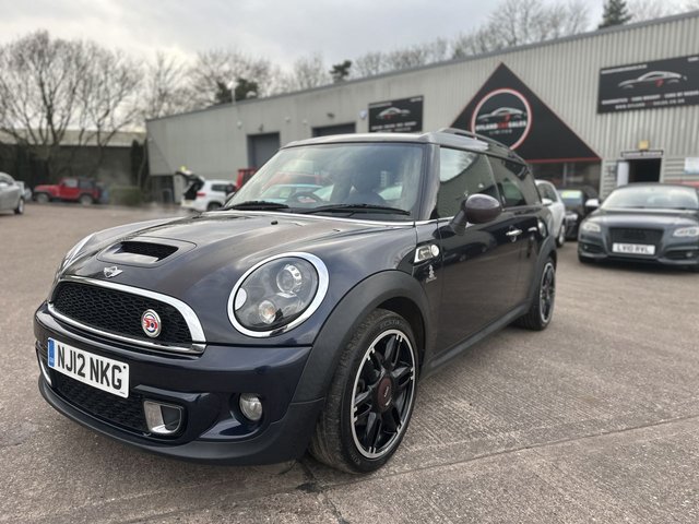 View our MINI CLUBMAN