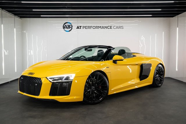 2017 R Audi R8 5.2 FSI V10 Spyder 2dr Petrol S Tronic quattro Euro 6 (s/s) (540 ps)
